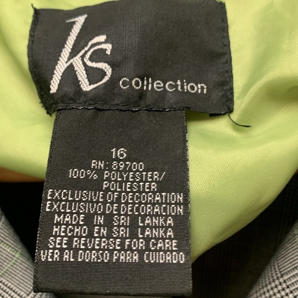 KS Collection Suit - Picture 7 of 15